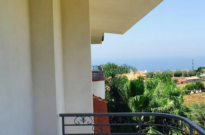 Pantaleo Aparthotel Ricadi