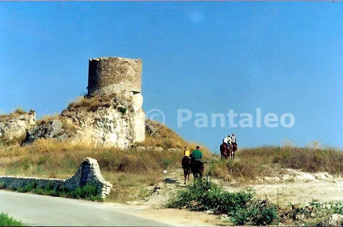 Aparthotel Pantaleo 3*